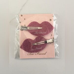 Glitter Lips Mini Hair Clips 2-Pack